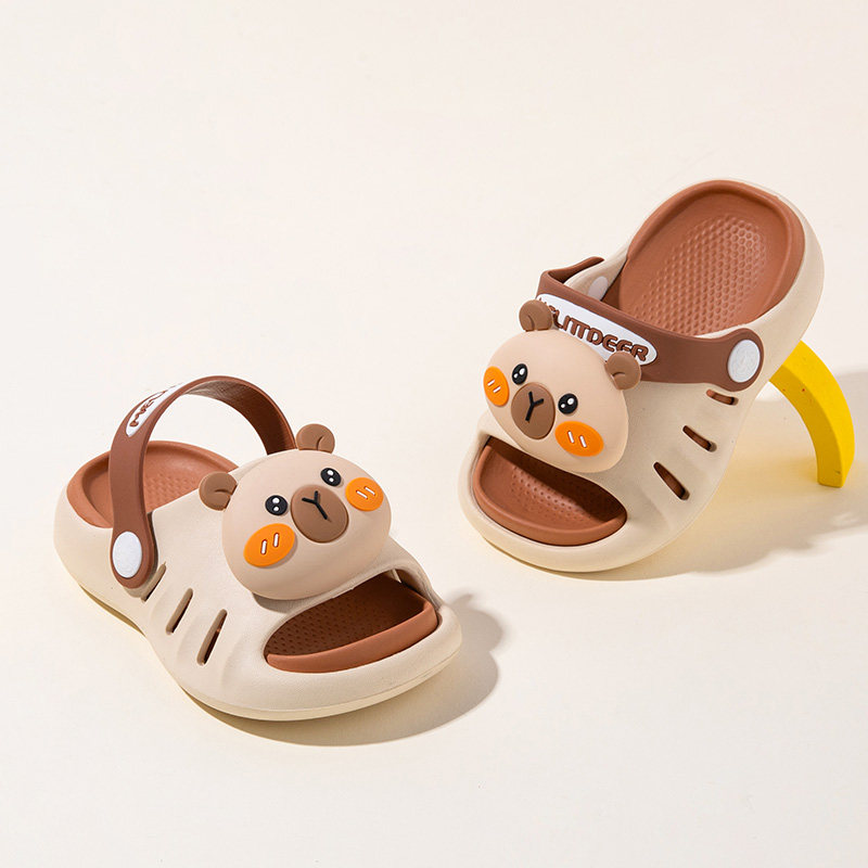 卡皮巴拉儿童洞洞鞋夏季凉拖鞋2026新款室内洗澡浴室防滑鞋中大童
