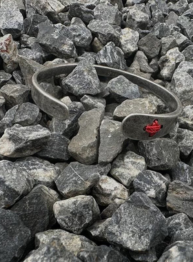 2025新款复古独特小众先锋手镯男女小众设计感轻奢高级感情侣手环