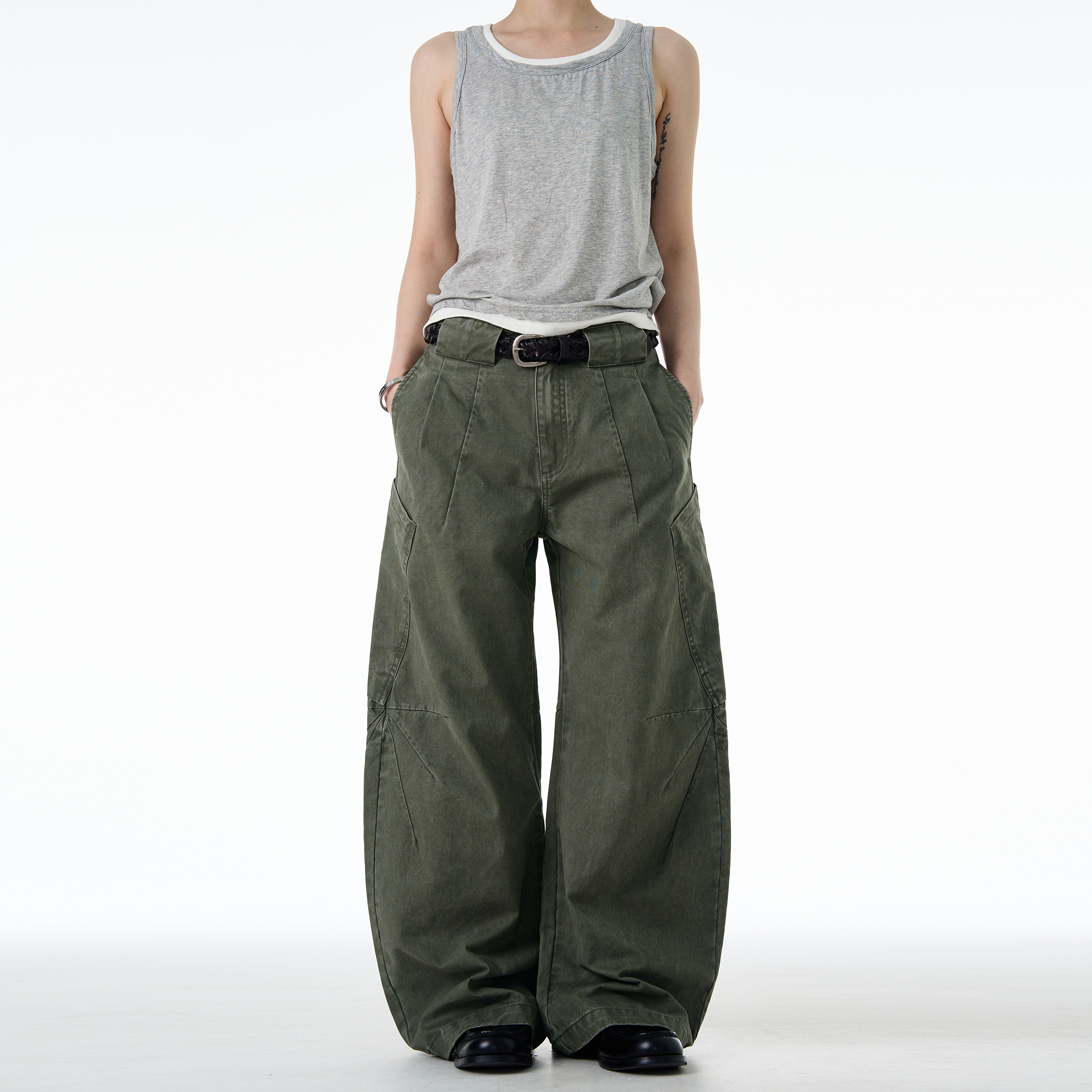 MADWITCH美式复古解构弯刀工装裤