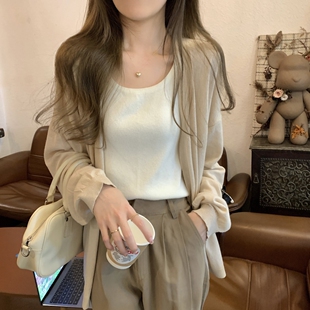 针织开衫女早春2024新款宽松休闲韩系秋季毛衣外套气质设计感上衣