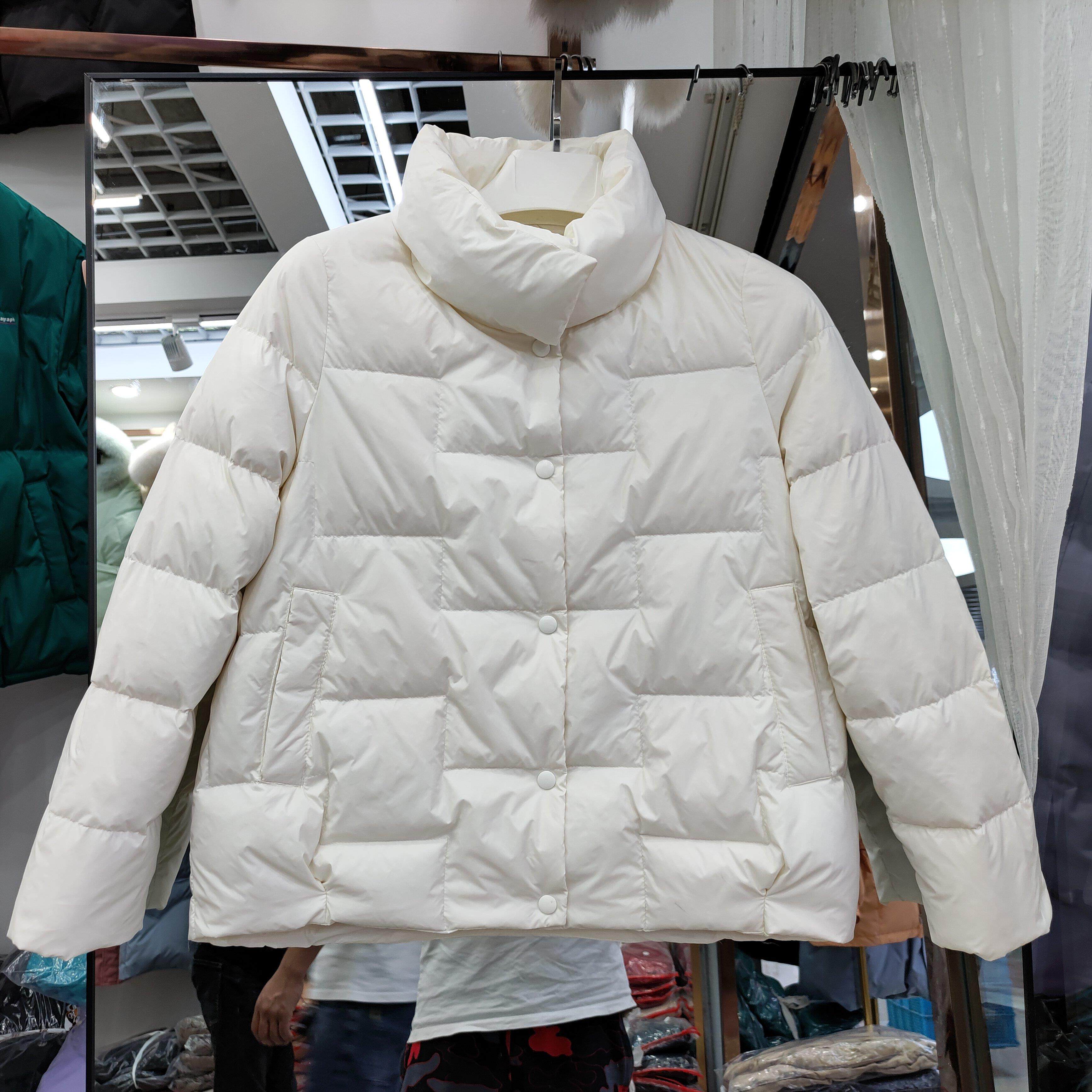 秋冬小短款羽绒服女小个子保暖白鸭绒面包服立领外套简约百搭