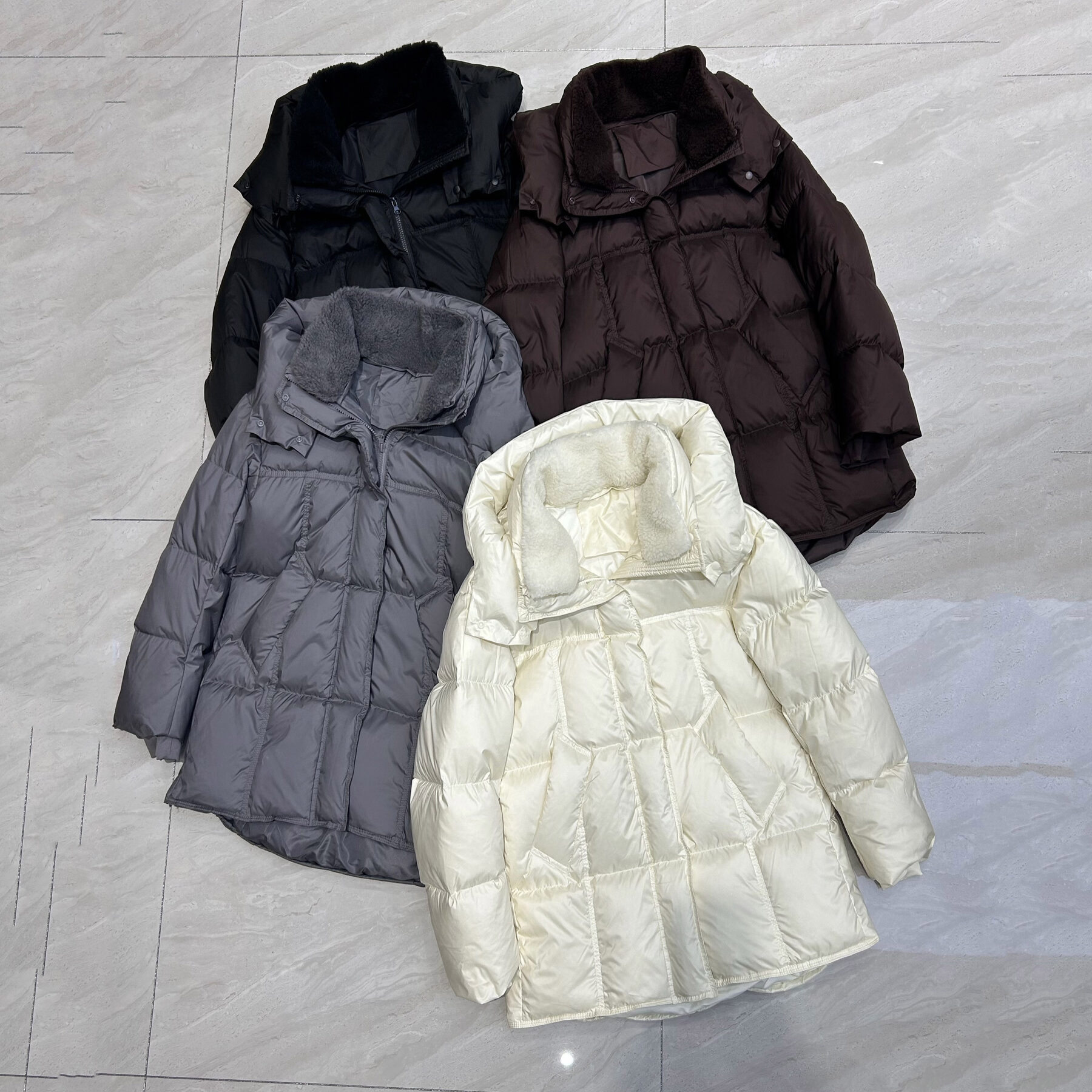秋冬韩版宽松连帽羽绒服女中长款加厚保暖面包服时尚气质羊羔领