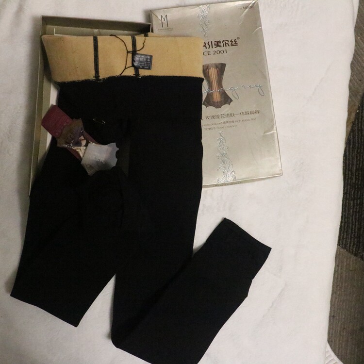 美尔丝4200D冬款假透肉打底裤踩脚一体玫瑰提花保暖裤