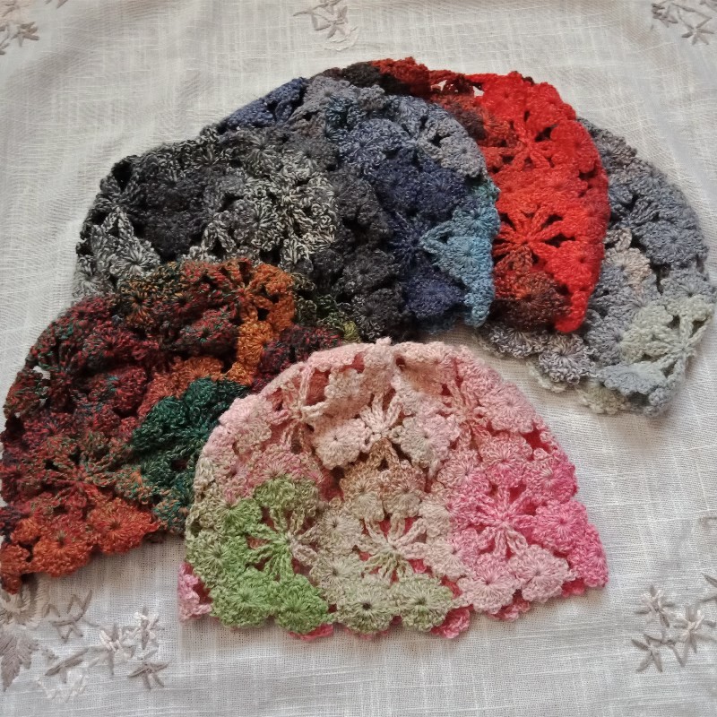 原创钩针帽子镂空编织段染秋季女百搭民族风遮白发梅花羊毛包头帽