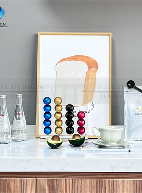 原创现代样板间厨房摆件搭配