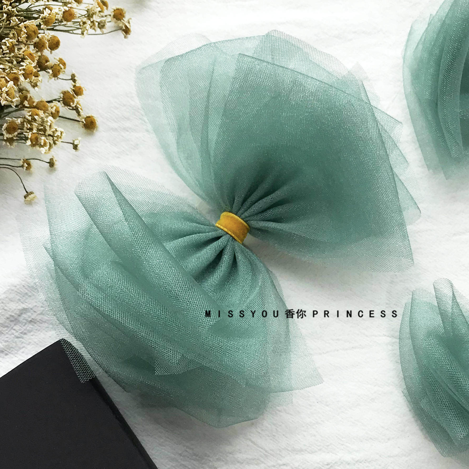 牛油果色超大蝴蝶结儿童发饰韩国网红公主可爱超仙绿bb夹卡发夸张