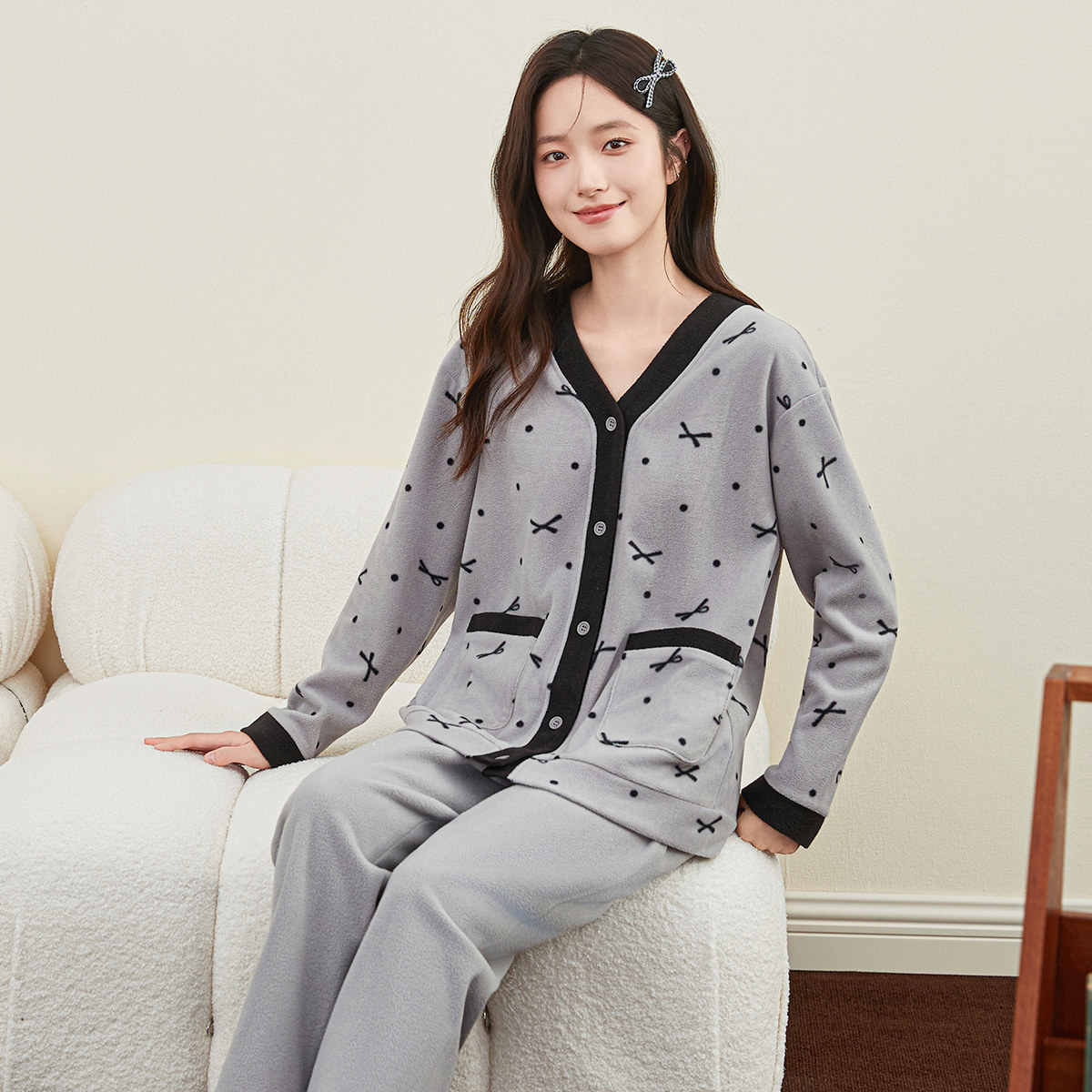 顶瓜瓜女士摇粒绒对襟睡衣套装