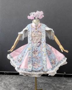 出租快乐阳光江南风礼服女孩水乡船歌小莲庄漓江行勿忘草短演出服