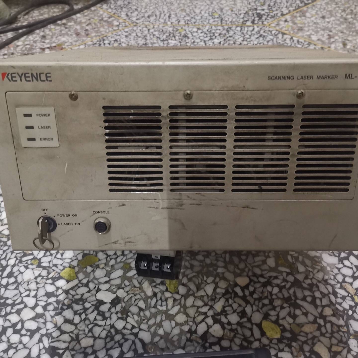 配件ML-9100基恩士激光控制器主机正常的议价