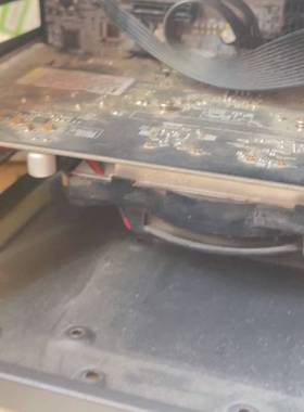 配件蓝宝石AMD  HD7670  4g显卡风扇上断议价