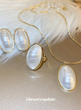 真金电镀椭圆珍珠项链法式时尚新款轻奢大气锁骨链时尚高级感项饰