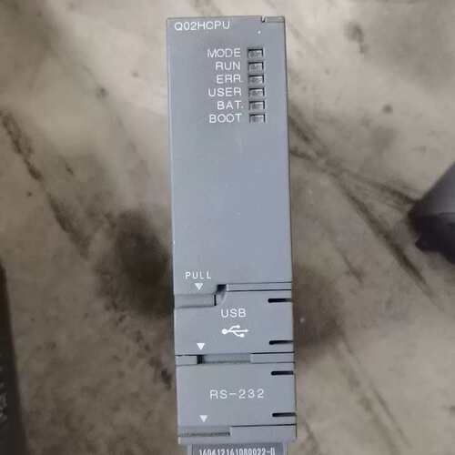 议价三菱Q02HCPU PLC CPU模块，日本原装，带USB和