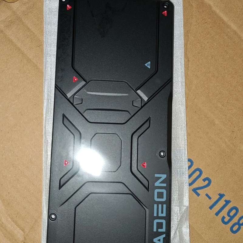 议价AMD RX7900XTX公版散热器背板，全未使用，带保护图片