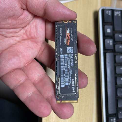 议价970 evo plus 250g nvme ssd