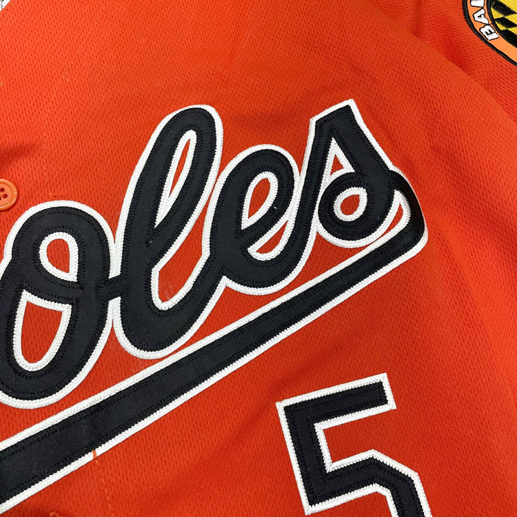 유럽과 미국의 대형 자수 야구 유니폼 힙합 반팔 카디건 힙합 재킷 올드 스쿨 남성 및 여성 저지 유행