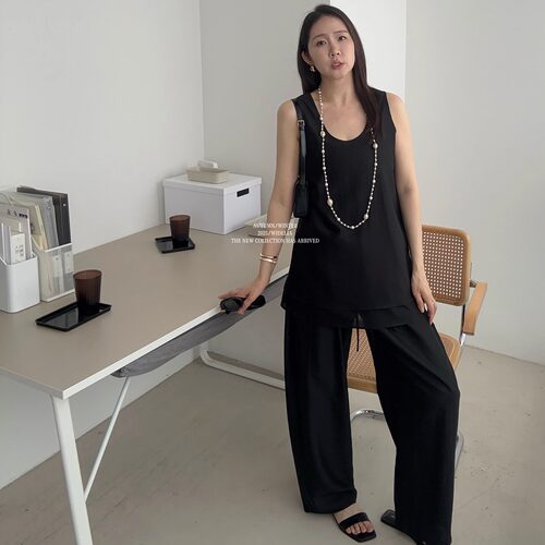 widelia陈姬儿夏季高级感天丝无袖背心+薄款休闲裤两件套装7313