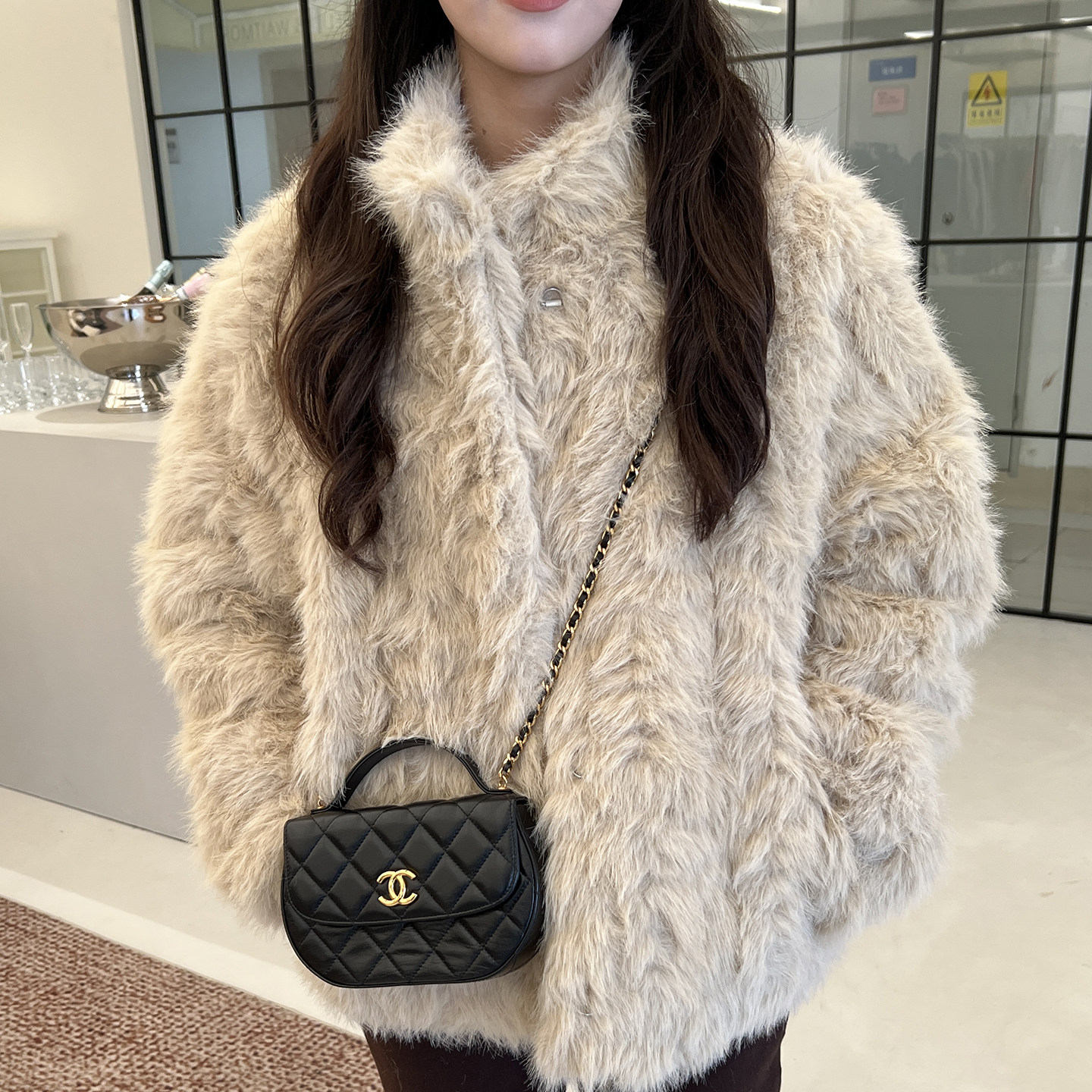 widelia陈姬儿冬季高级感贵气黑色毛毛外套洋气立领保暖上衣6268