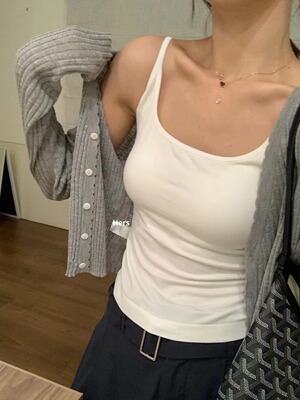 夏季新款简约U领一体杯背心女百搭纯色修身美背内搭上衣24253