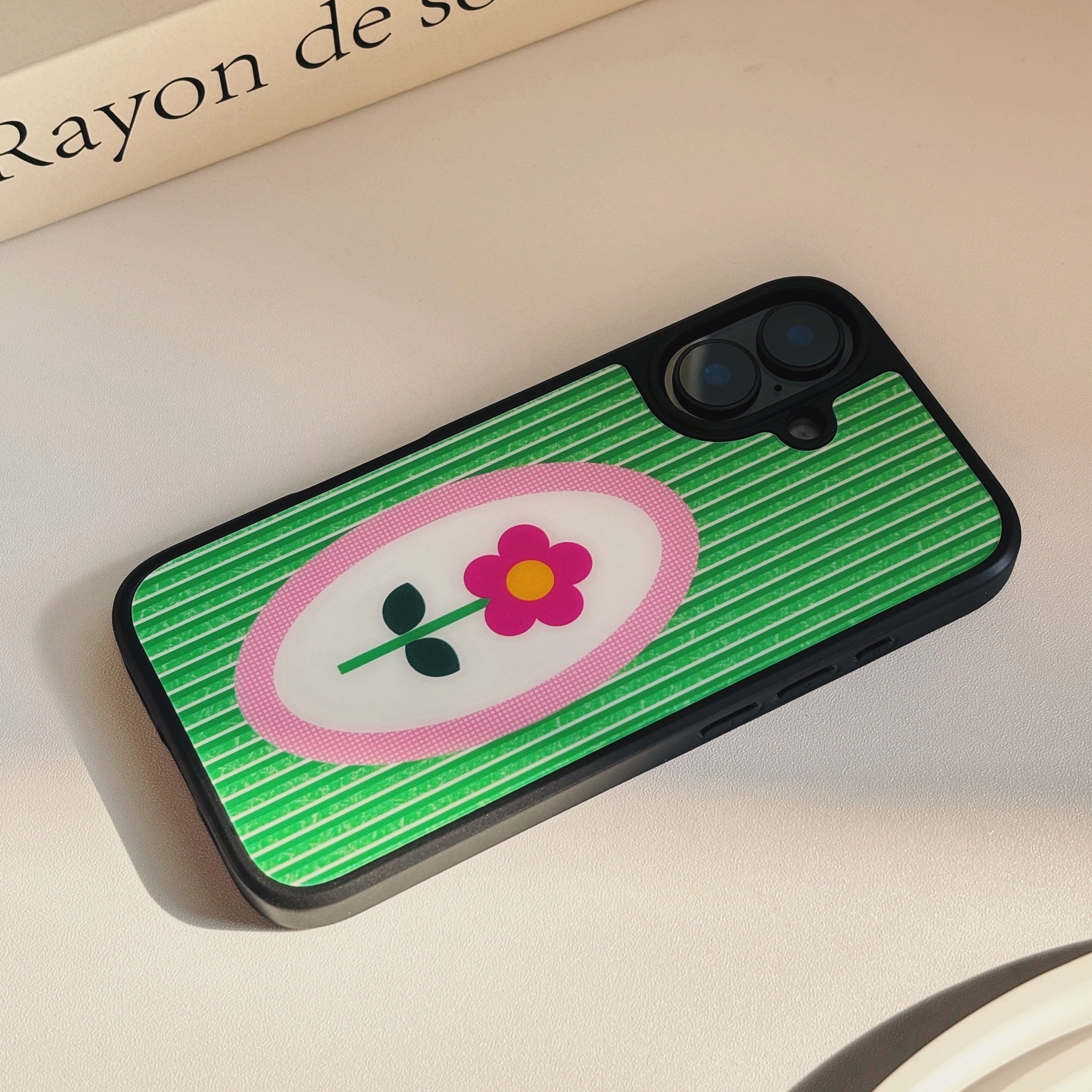 小众清新春夏一枝花黑框磨砂磁吸手机壳适用苹果iPhone16promax手机壳17pro玻璃手机壳14pro全包17少女心甜美