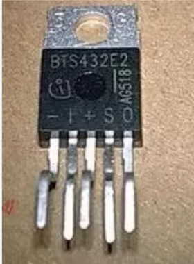 BTS432E2 适用奔驰灯光控制模块电桥驱动内部开关三极管 TO2205脚