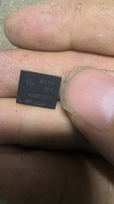 KLM8G1GEUF-B04Q BGA153球 EMMC 8GB 车规级 空白无带程序