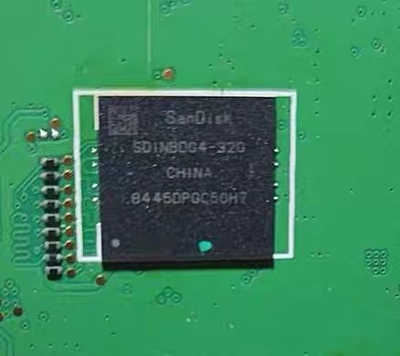 SDINBDG4-32G 闪存存储器芯片 适用汽车电脑板常用存储器芯片包用