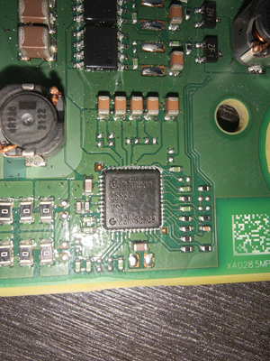 35584VS1 TLE35584QVVS1 汽车方向机电脑板电源稳压器IC芯片 QFN