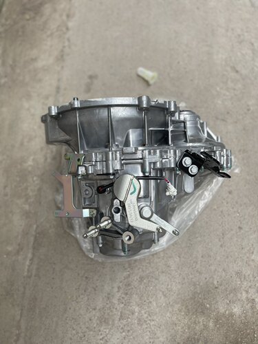 适用于北汽威旺 M50F M60 S50 M30 M35 手动变速箱 牙箱 原厂全新