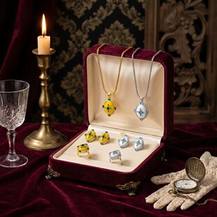 青岛中古春季新品项链耳饰戒指套装时尚轻奢设计感百搭