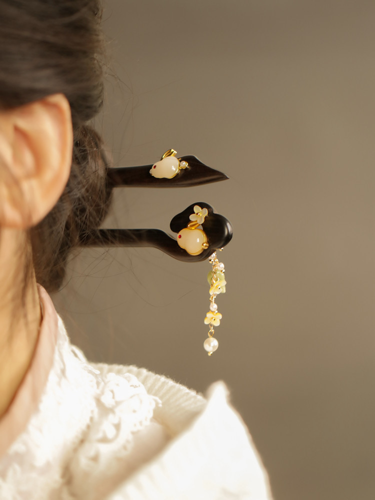 木簪国风高级感简约现代步摇头饰清冷感发簪兔子日常盘发簪子檀木,饰品/流行首饰/时尚饰品新,发饰,淘宝优惠券,粉丝福利购,淘宝优惠卷