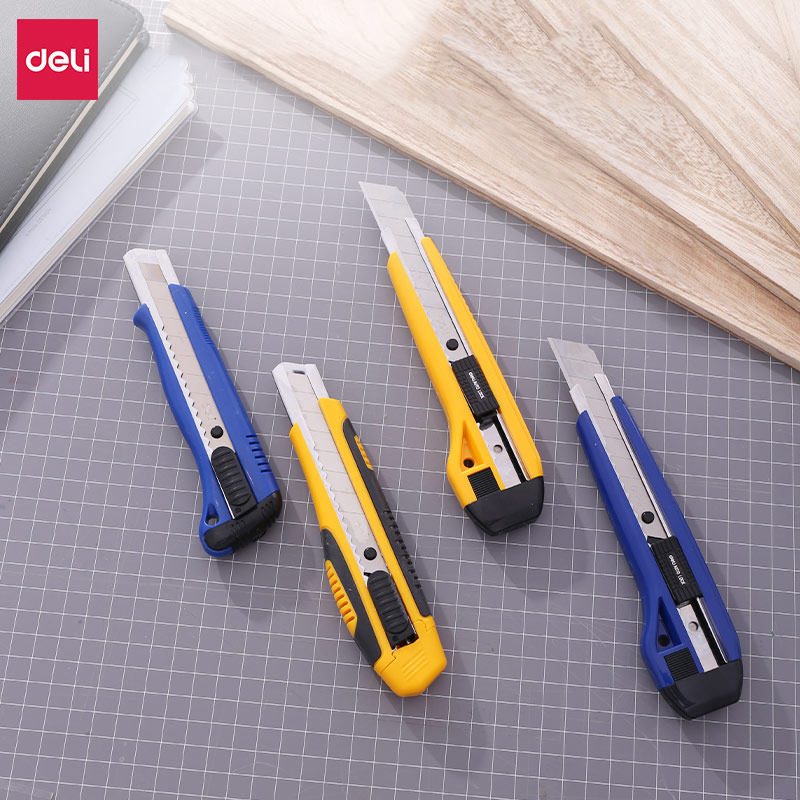 得力美工刀大号刀子壁纸刀裁纸刀