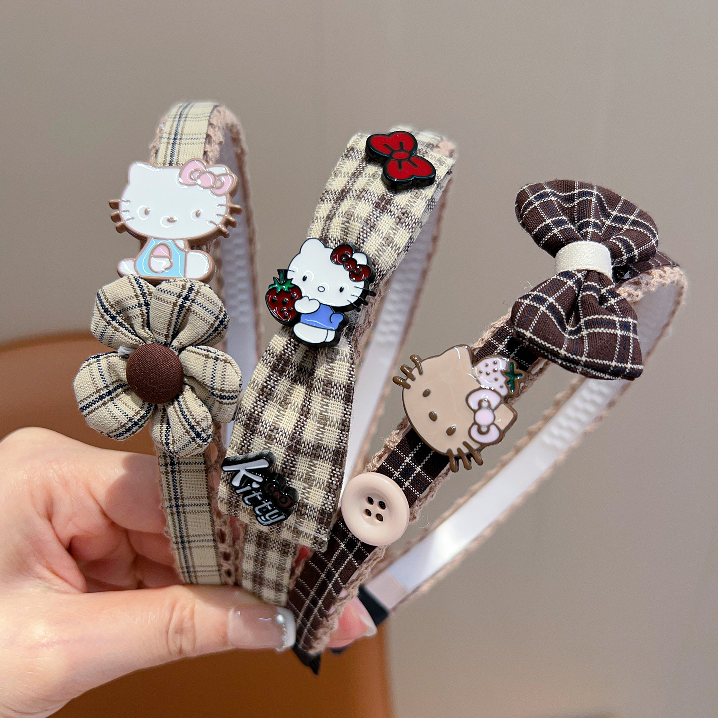 儿童格子KT猫带齿防滑头箍女童发箍高颅顶压发小女孩发卡头饰发饰