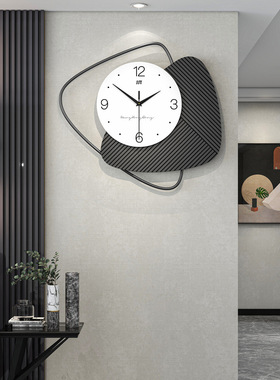 现代简约挂钟客厅高级感家用餐厅静音装饰钟表创意时钟挂墙a0736