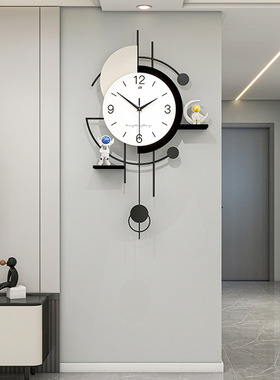 挂钟客厅高级感网红创意宇航员摆件时钟挂墙现代简约家用装a0655