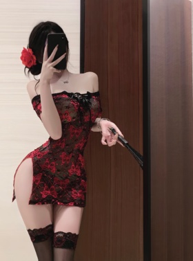 性感蕾丝一字肩抹胸睡裙女红色开叉制服旗袍新中式情侣约会内衣
