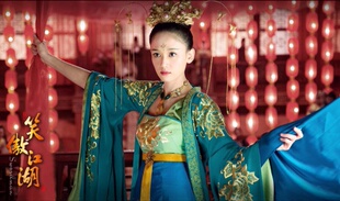 【出租】影视剧笑傲江湖陈乔恩东方不败服装绣花拖尾汉服