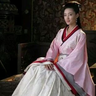 【出租】美人心计慎儿同款汉服/王丽坤古代服装曲裾/粉色汉服古装