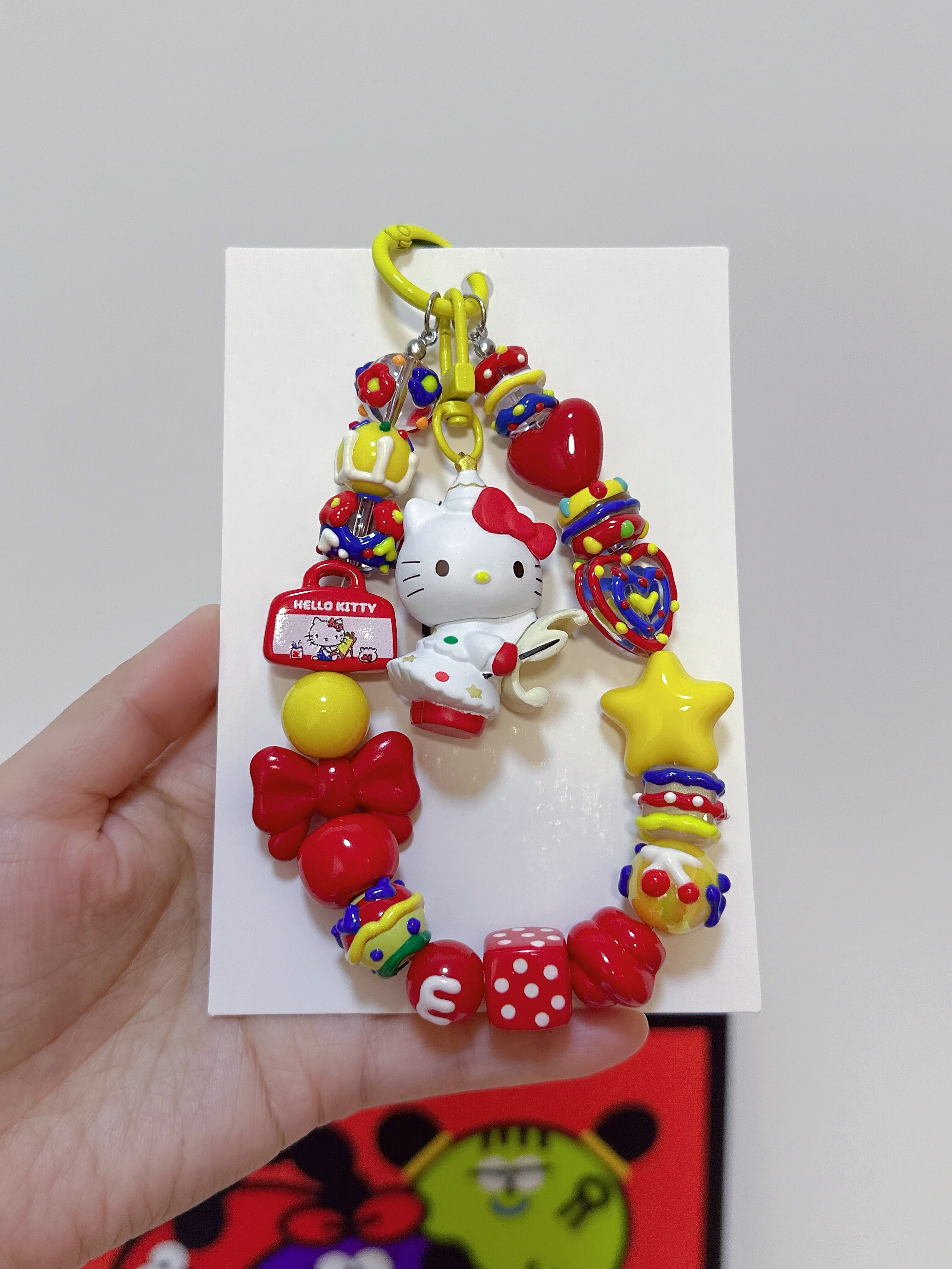 HelloKitty串珠手机链包挂件钥匙扣蝴蝶结多巴胺彩色串珠ccd挂绳1