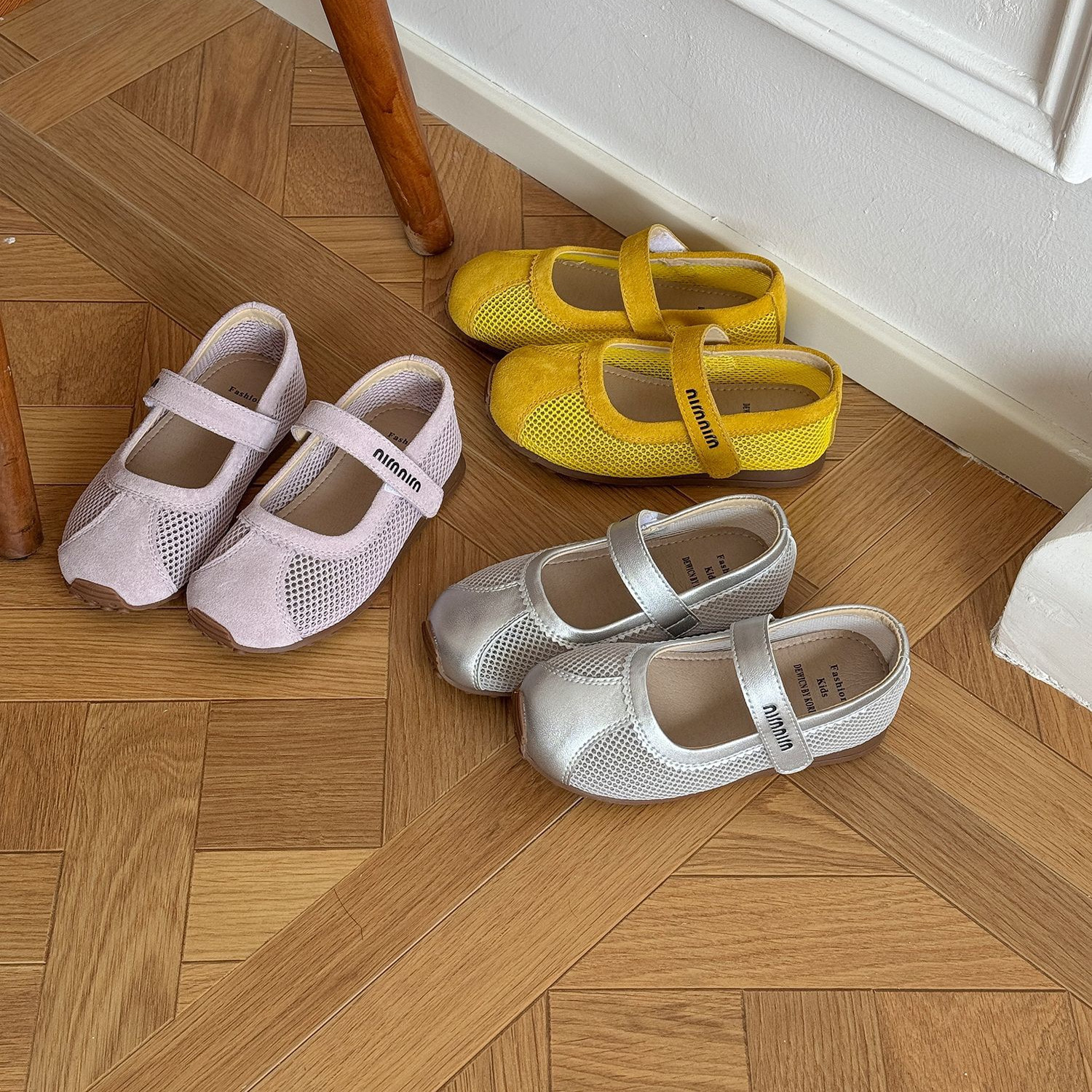 2025夏季新款儿童运动鞋