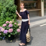 藏青色