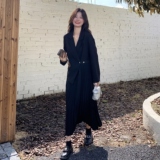 高级感黑色连衣裙女2025新款西装领收腰显瘦气质假两件百褶裙长款，女装连衣裙，2B148