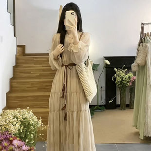 2025春夏季 仙女连衣裙女温柔风甜美减龄显瘦小众长裙子女 新款 法式