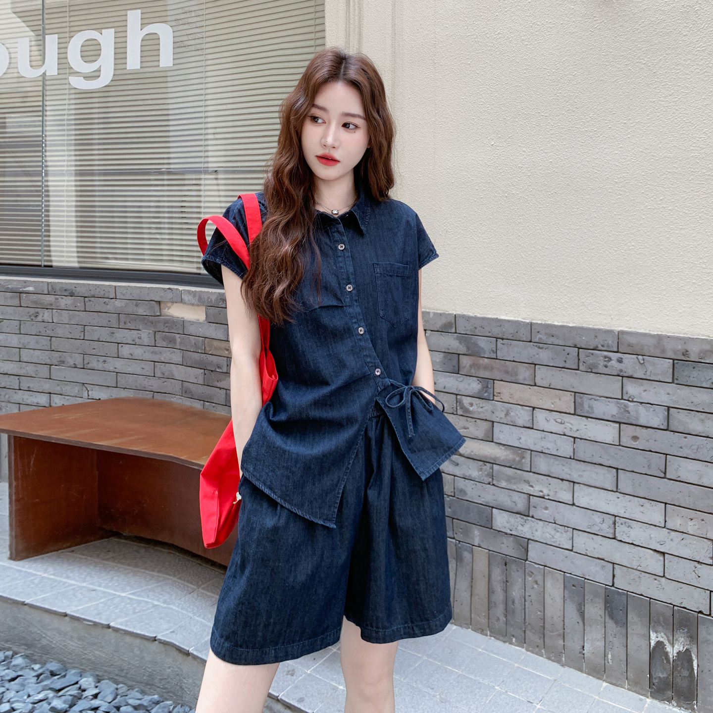 复古港风又酷又飒的穿搭牛仔套装女2025夏季新款衬衫阔腿裤两件套
