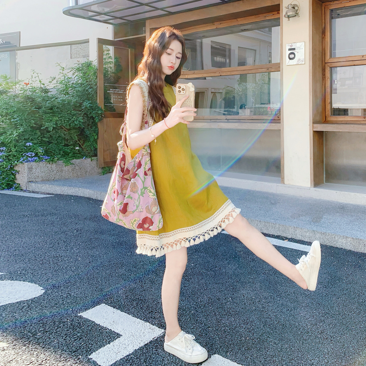 黄绿色波西米亚风浪漫流苏花边连衣裙女2025夏季新款小清新背心裙