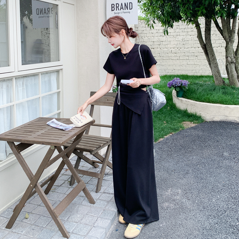 黑色韩范气质高级感盐系穿搭T恤套装女2025夏季新款阔腿裤两件套