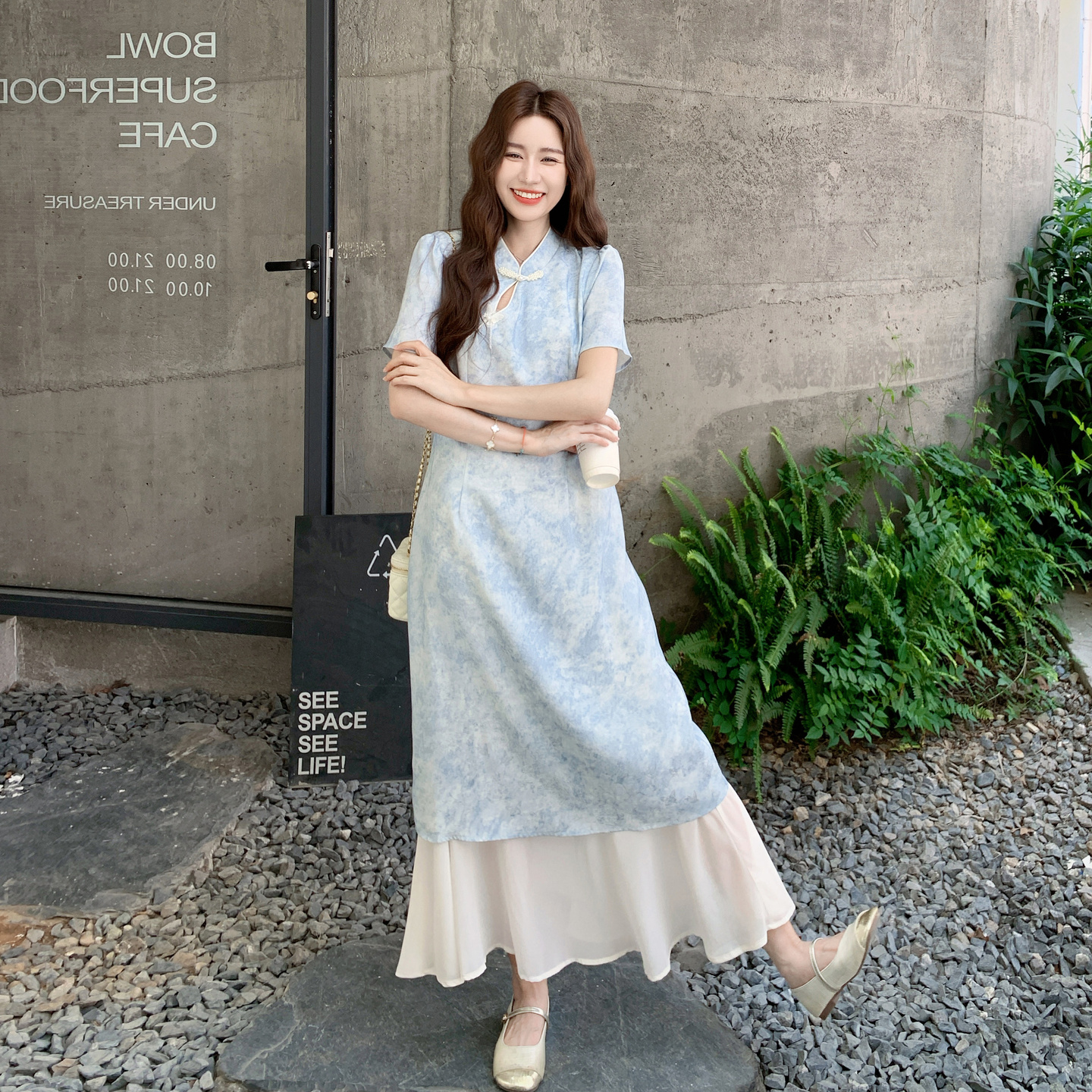 蓝色新中式国风清冷感绝美连衣裙女2025夏季新款假两件改良旗袍裙