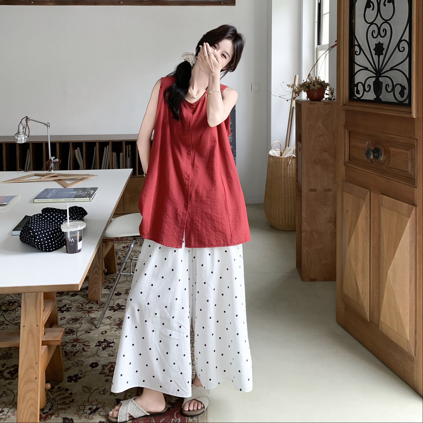 红色宽松慵懒风显瘦穿搭背心套装女2025夏季新款波点阔腿裤两件套