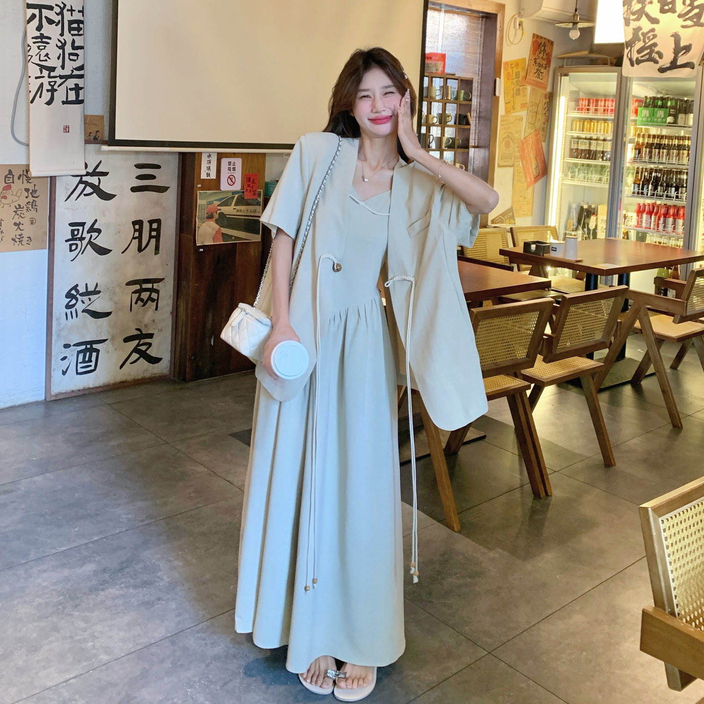 米杏色国风高级感短袖西装套装裙女2025夏季新款吊带连衣裙两件套