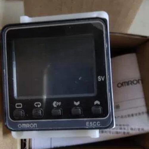 议价温控表E5CC-RX2ASM-802 E5CC-RX2D可维修