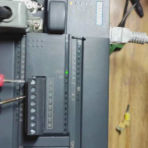 议价合信PLC CPU H226XM CTH2 216-1BX3可维修